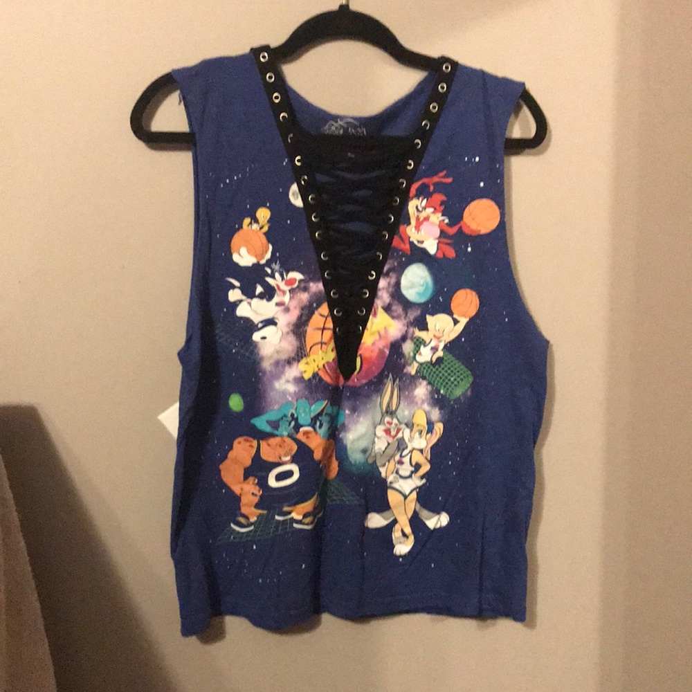 Space Jam shirt.